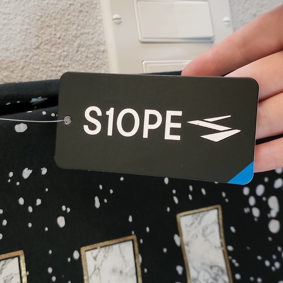 Only God can judge me Boys graphic tee size 16/17 nwt - Picture 3 of 7